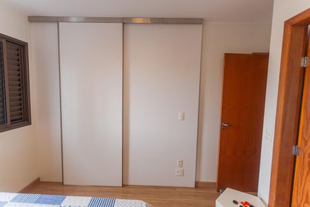 Apartamento à venda com 86m², 3 quartos e 2 vagasCloset da Suíte