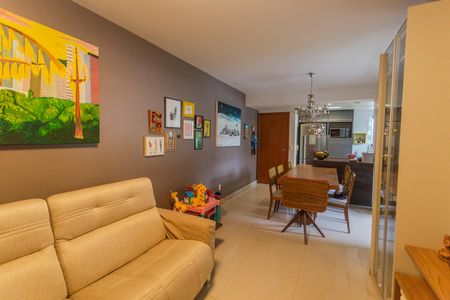 Sala de apartamento à venda com 3 quartos, 86m² em Floresta, Belo Horizonte