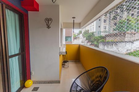 Apartamento à venda com 86m², 3 quartos e 2 vagasVaranda da Sala