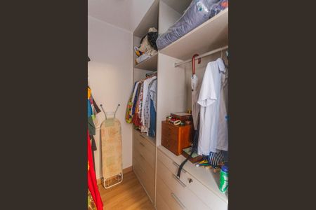 Apartamento à venda com 86m², 3 quartos e 2 vagasCloset da Suíte