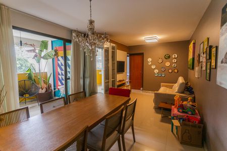 Sala de apartamento à venda com 3 quartos, 86m² em Floresta, Belo Horizonte
