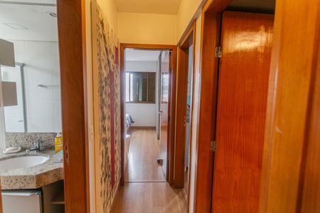 Apartamento à venda com 86m², 3 quartos e 2 vagasCorredor