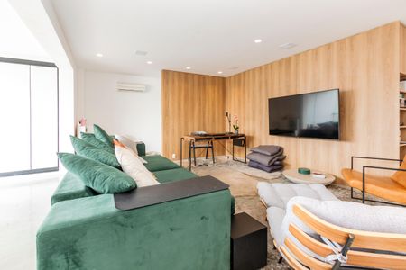 Apartamento para alugar com 129m², 3 quartos e 3 vagasSala