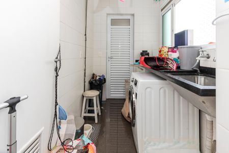 Apartamento para alugar com 129m², 3 quartos e 3 vagasÁrea de Serviço