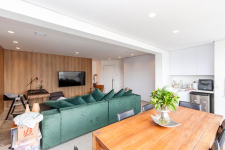 Sala de apartamento para alugar com 3 quartos, 129m² em Santo Amaro, São Paulo