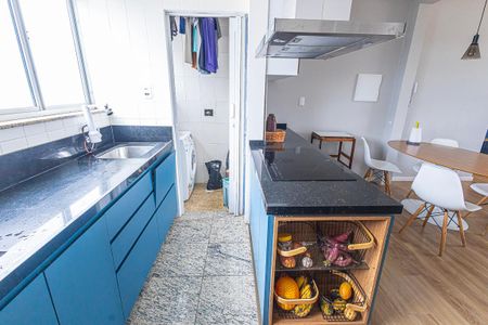 cozinha de apartamento à venda com 3 quartos, 91m² em Itapoã, Belo Horizonte