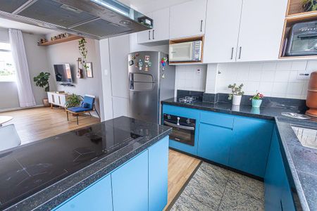 cozinha de apartamento à venda com 3 quartos, 91m² em Itapoã, Belo Horizonte