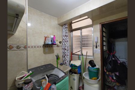 Apartamento à venda com 60m², 2 quartos e sem vaga Apartamento à venda com 60m², 2 quartos e sem vagaÁrea de Serviço
