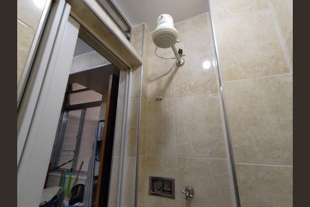 Apartamento à venda com 60m², 2 quartos e sem vaga Apartamento à venda com 60m², 2 quartos e sem vagaBanheiro de serviço