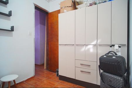 Casa para alugar com 60m², 2 quartos e 1 vagaQuarto 