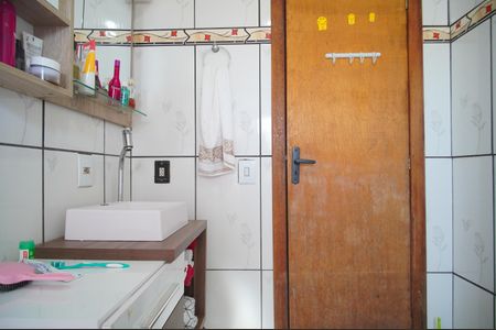 Casa para alugar com 60m², 2 quartos e 1 vagaBanheiro da Suíte