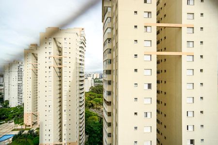 Apartamento à venda com 93m², 2 quartos e 2 vagasVisa da suíte 01