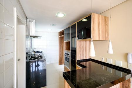 Apartamento à venda com 93m², 2 quartos e 2 vagasCozinha