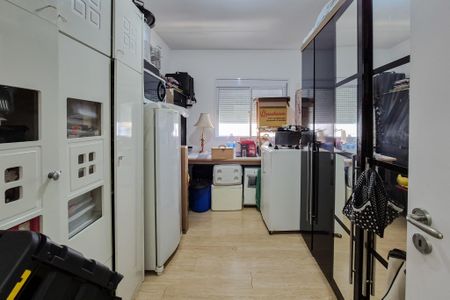 Apartamento para alugar com 71m², 2 quartos e 1 vagaQuarto
