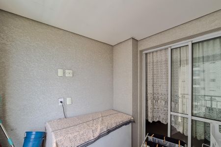 Apartamento para alugar com 71m², 2 quartos e 1 vagaVaranda da Sala