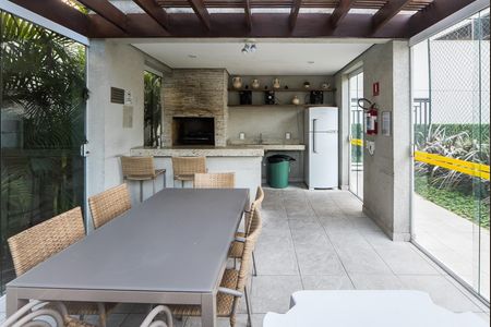 Apartamento para alugar com 71m², 2 quartos e 1 vagaÁrea comum - Churrasqueira