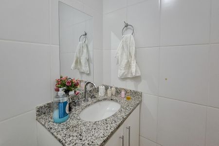 Apartamento para alugar com 71m², 2 quartos e 1 vagaBanheiro Social
