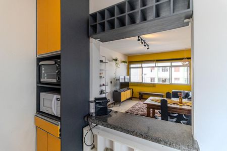 Cozinha de apartamento para alugar com 1 quarto, 51m² em Vila Buarque, São Paulo