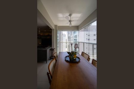 Varanda de apartamento para alugar com 3 quartos, 106m² em Vila Andrade, São Paulo