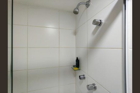 Apartamento à venda com 94m², 3 quartos e 2 vagas Apartamento à venda com 94m², 3 quartos e 2 vagasBanheiro da Suíte