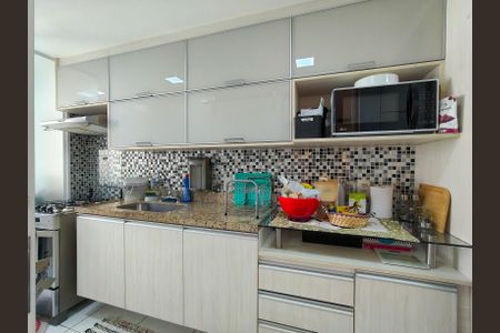 Apartamento à venda com 94m², 3 quartos e 2 vagas Apartamento à venda com 94m², 3 quartos e 2 vagasCozinha