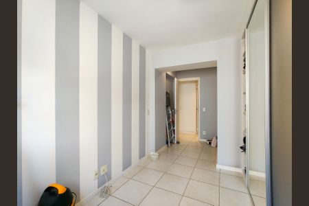 Apartamento à venda com 94m², 3 quartos e 2 vagas Apartamento à venda com 94m², 3 quartos e 2 vagasQuarto 1