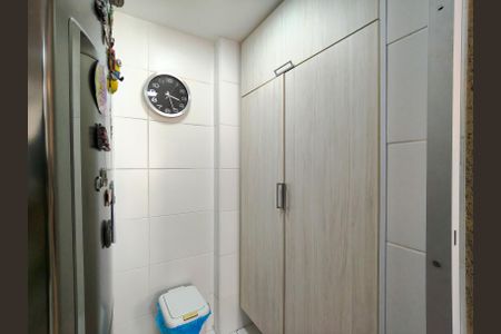 Apartamento à venda com 94m², 3 quartos e 2 vagas Apartamento à venda com 94m², 3 quartos e 2 vagasCozinha