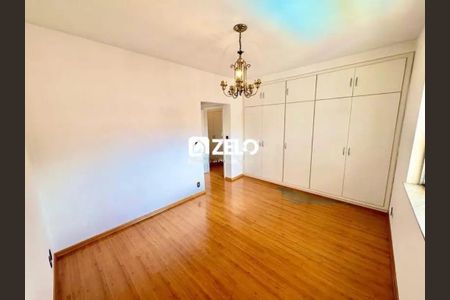 Foto 09 de casa à venda com 3 quartos, 293m² em Parque São Quirino, Campinas