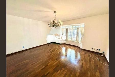 Foto 02 de casa à venda com 3 quartos, 293m² em Parque São Quirino, Campinas