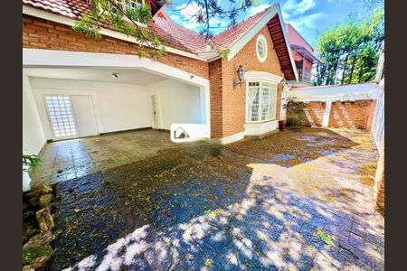 Casa à venda com 293m², 3 quartos e 4 vagasFoto 01