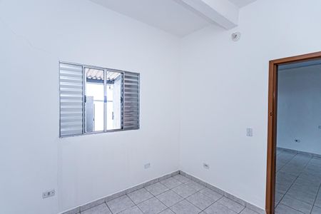 Quarto de casa para alugar com 1 quarto, 45m² em Vila Mangalot, São Paulo