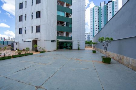 Apartamento à venda com 180m², 1 quarto e 2 vagasQUADRA 