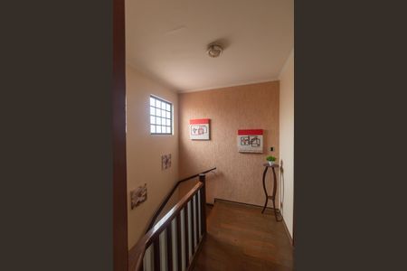 Casa à venda com 235m², 4 quartos e 2 vagasHall 