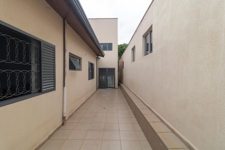 Casa à venda com 235m², 4 quartos e 2 vagasQuintal