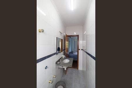 Casa à venda com 235m², 4 quartos e 2 vagasBanheiro da Suíte 01