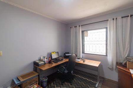 Casa à venda com 235m², 4 quartos e 2 vagasQuarto 01