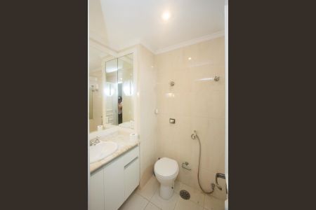 Apartamento para alugar com 183m², 3 quartos e 3 vagas