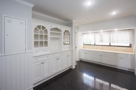 Apartamento para alugar com 183m², 3 quartos e 3 vagas