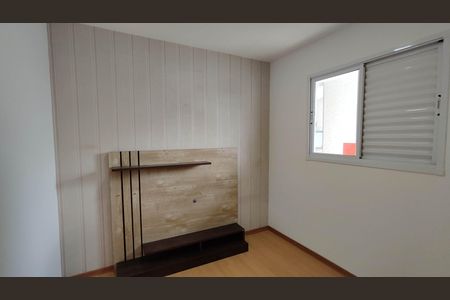 Quarto 1 de apartamento à venda com 2 quartos, 40m² em Itaquera, São Paulo