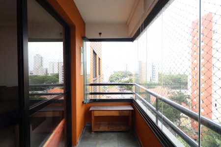 Apartamento à venda com 84m², 3 quartos e 2 vagasSacada