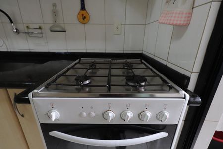 Apartamento à venda com 84m², 3 quartos e 2 vagasCozinha