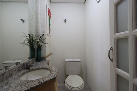 Apartamento à venda com 84m², 3 quartos e 2 vagasLavabo