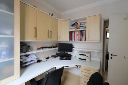 Apartamento à venda com 84m², 3 quartos e 2 vagasQuarto 3