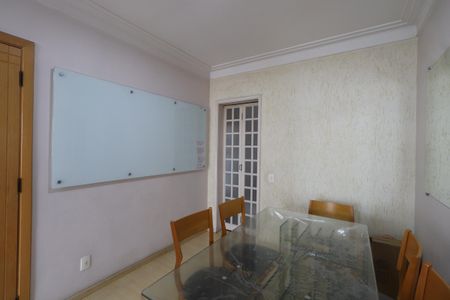 Apartamento à venda com 84m², 3 quartos e 2 vagasSala