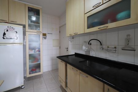 Apartamento à venda com 84m², 3 quartos e 2 vagasCozinha