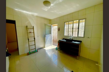 Casa para alugar com 50m², 2 quartos e sem vagaCozinha