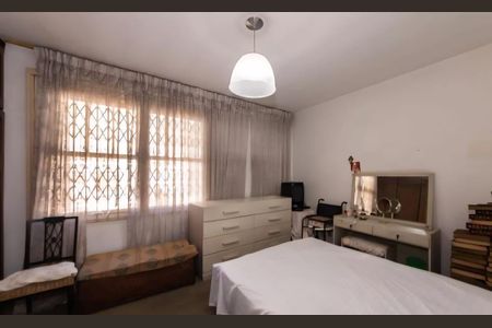 Casa à venda com 3 quartos, 150m² em Jardim das Acacias, São Paulo