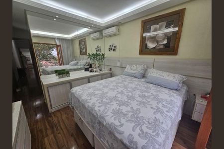 Casa à venda com 3 quartos, 160m² em Jardim Ester Yolanda, São Paulo