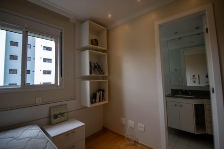 Apartamento à venda com 132m², 4 quartos e 2 vagasSuíte 3
