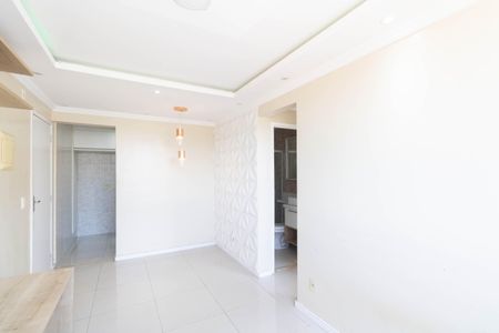 Sala de apartamento para alugar com 2 quartos, 45m² em Inhoaíba, Rio de Janeiro